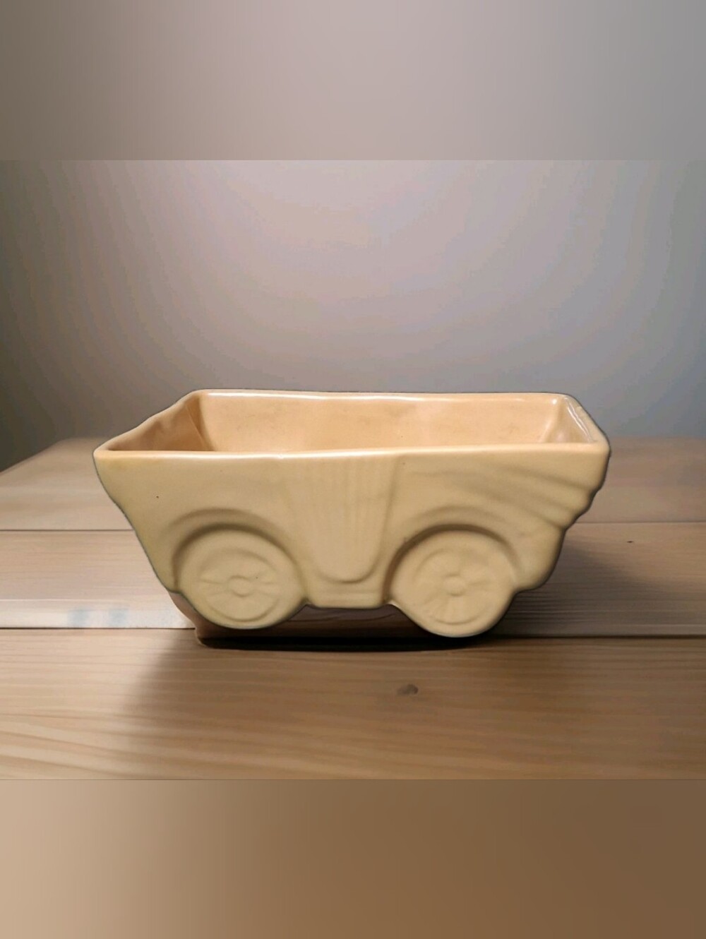 Vintage Hull Art Pottery 6" Yellow Flower Cart Carriage Rectangle Planter F56